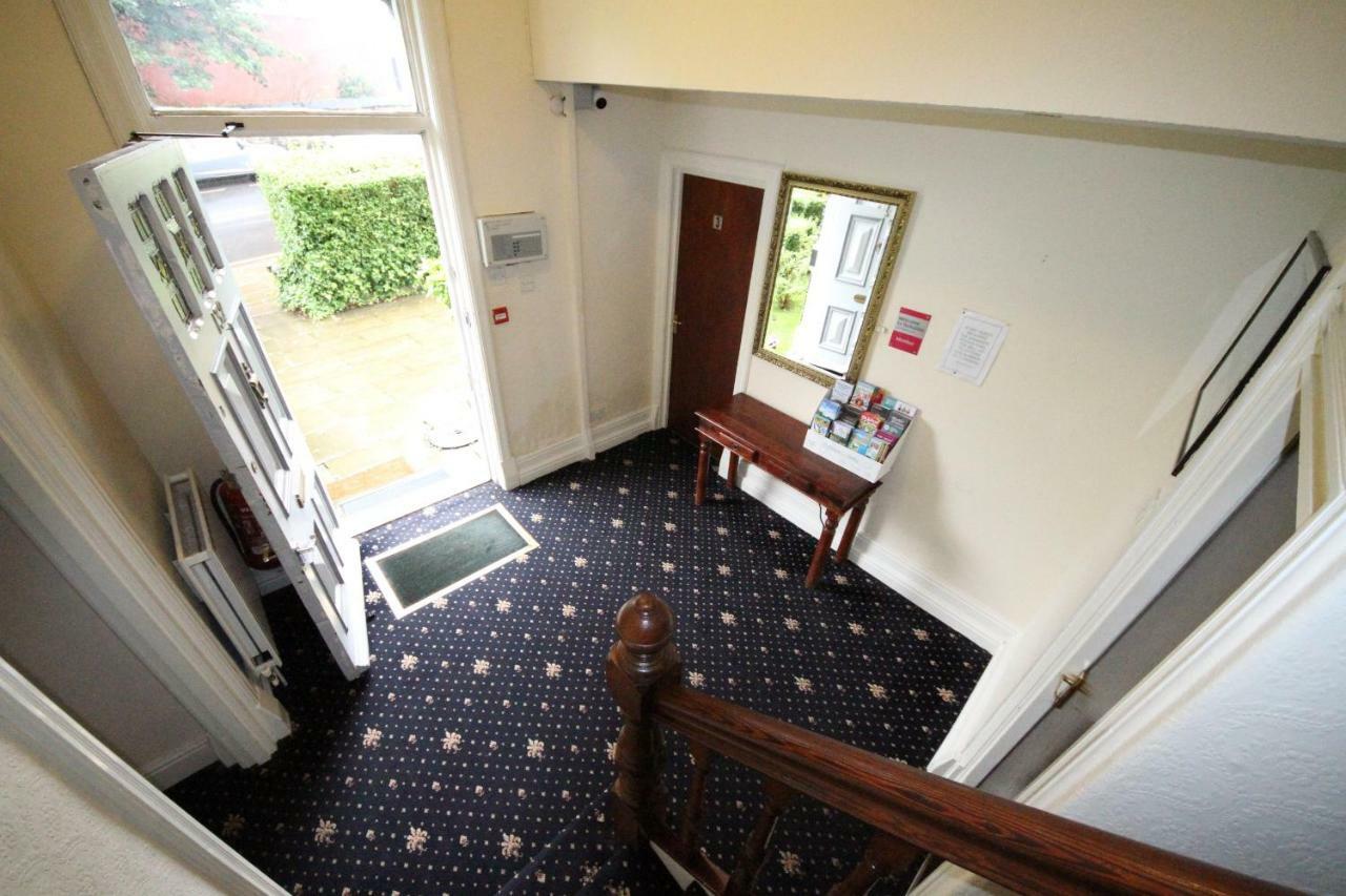 Avalon Guest House Leeds  Kültér fotó