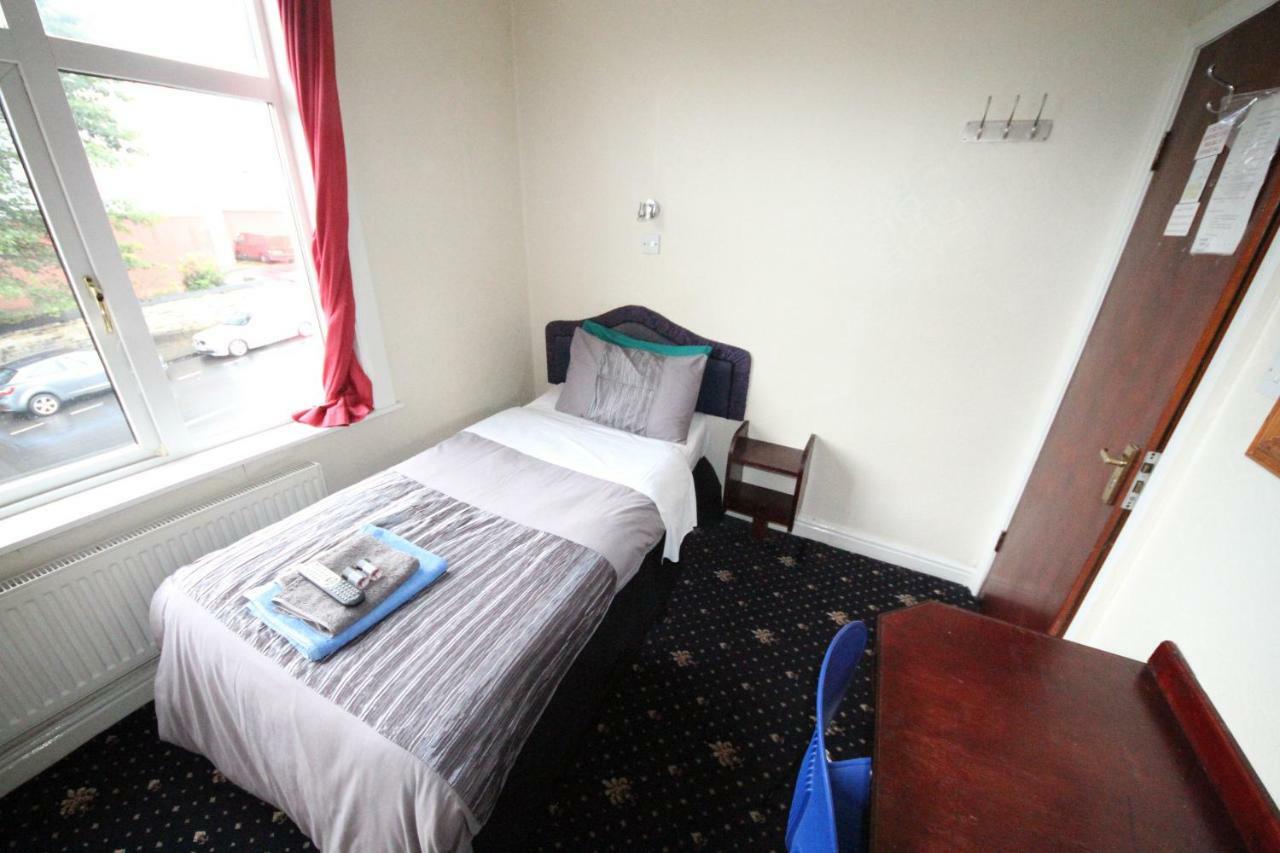 Avalon Guest House Leeds  Kültér fotó